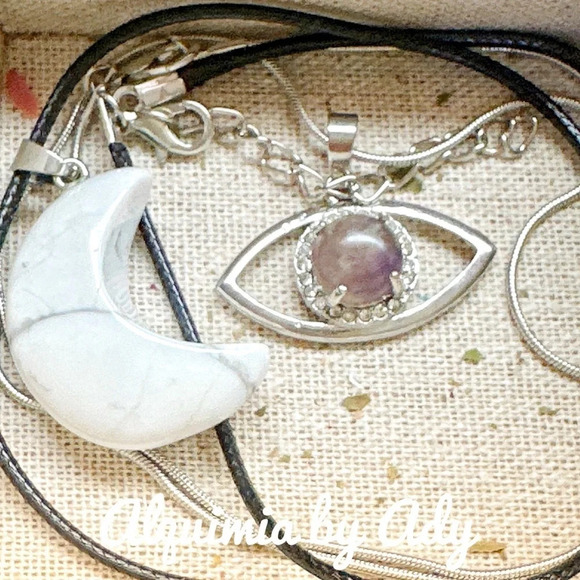 My last fuse chunky crescent moon black cord boho pendant necklace - Picture 9 of 13